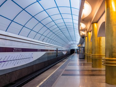 Saint Petersburg Rusya, 13 Temmuz 2020. İstasyonun içi Mezdunarodnaya