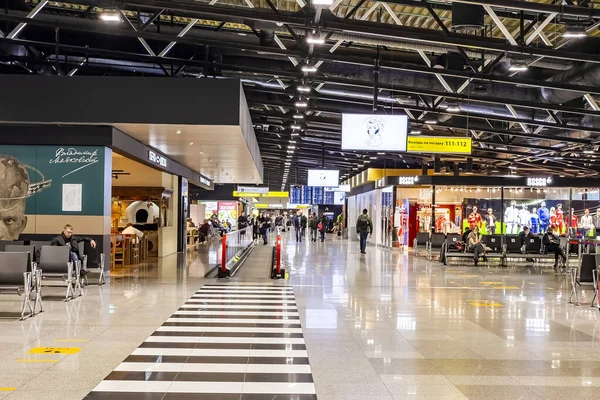 Moskow Rusland April 2021 Wachtkamer Van Vertrek Vluchtschema Internationale Luchthaven — Stockfoto