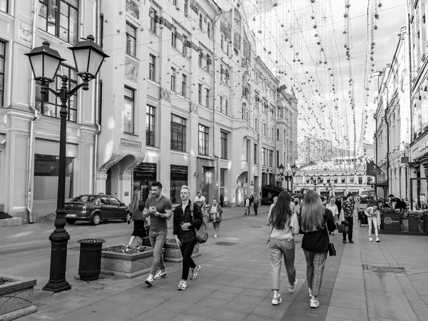 Moskova Rusya Mayıs 2021 Kuznetsky Nin Ünlü Alışveriş Caddesinin Mimari — Stok fotoğraf