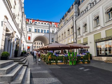 MOSCOW, Rusya, 25 Mayıs 2021. Şehir manzarası. Tretyakovsky Yolu