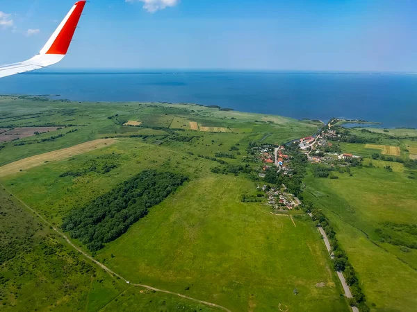 Widok Powierzchni Lądu Okna Samolotu Lecącego Dużej Wysokości Naturalne Bakterie — Zdjęcie stockowe