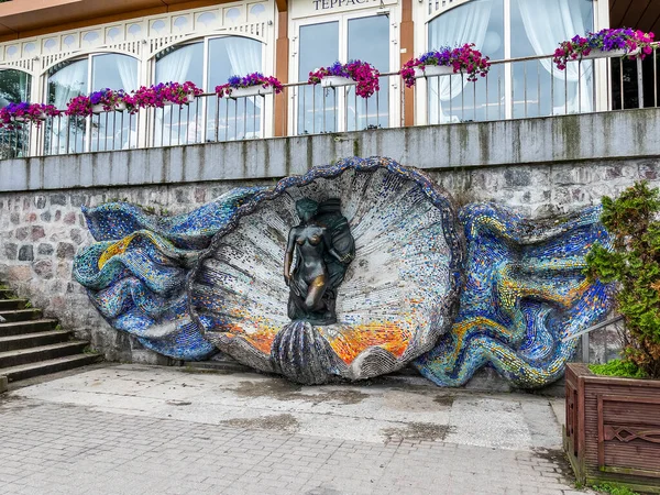 Svetlogorsk Russia Giugno 2021 Scultura Una Ninfa Pannello Mosaico Sul — Foto Stock