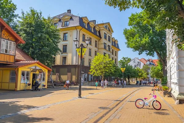 Zelenogradsk, Rusya, 28 Haziran 2021. Kurortniy Caddesi 'nin mimari topluluğu.