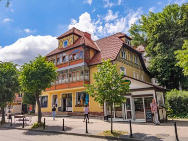 Svetlogorsk, Rusya, 24 Haziran 2021. Tipik şehir mimari topluluğu.