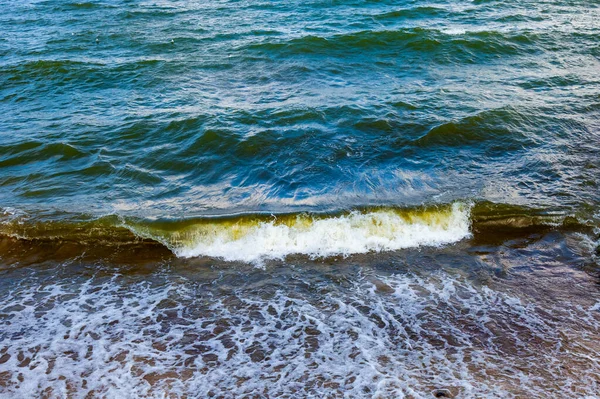 Vague Mer Pierres Humides Fond Naturel — Photo