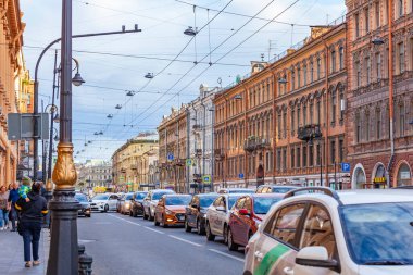 Saint Petersburg, Rusya, 23 Temmuz 2021. Nevsky, şehrin ana caddesi.