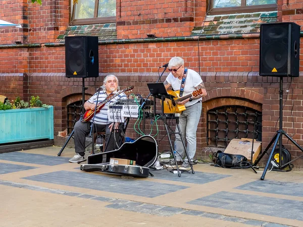 Zelenogradsk Rusia Junio 2021 Músicos Callejeros Avenida Kurortniy — Foto de Stock