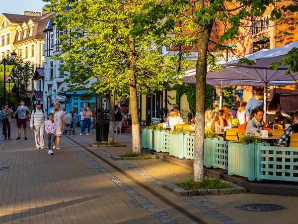 Zelenogradsk Russland Juni 2021 Architektonisches Ensemble Der Kurortniy Allee Tische — Stockfoto