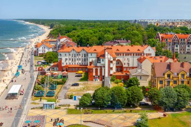Zelenogradsk, Rusya, 23 Haziran 2021. Şehre dönmedolaba dolgu setten bak