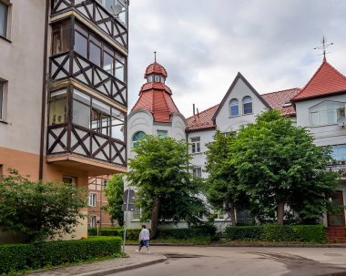 Zelenogradsk, Rusya, 28 Haziran 2023. Tarihsel kentsel gelişim alanında tipik mimari topluluk