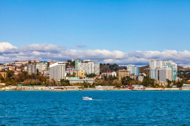 Sochi, Rusya, 13 Nisan 2021. Zevk gemisinin yönetim kurulundan Sochi 'nin pitoresk seti manzarası