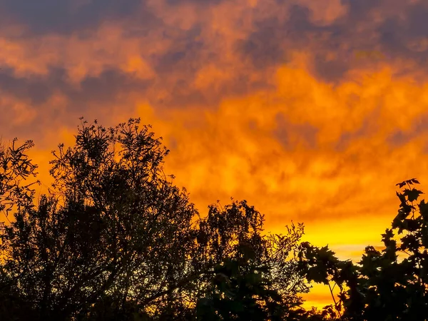 Cielo Brillante Puesta Sol Vista Desde Ventana — Foto de Stock