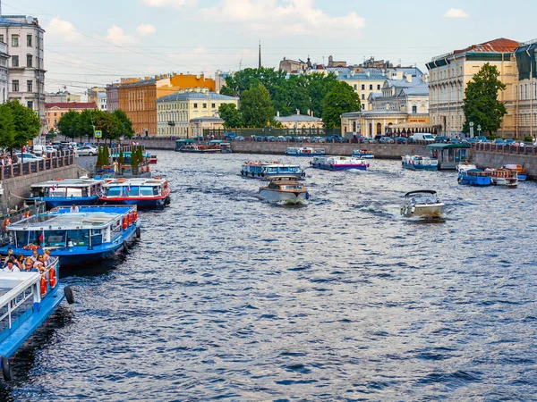 Petersburg Rosja Lipca 2021 Widok Rzekę Fontankę Jej Malownicze Nasypy — Zdjęcie stockowe