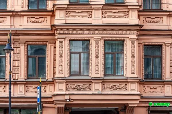 Sankt Petersburg Ryssland Juli 2021 Fragment Fasaden Byggnad Den Historiska — Stockfoto