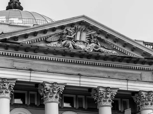 Petersburg Russia July 2021 Fragment Facade Building Historical Part City — Stock Photo, Image