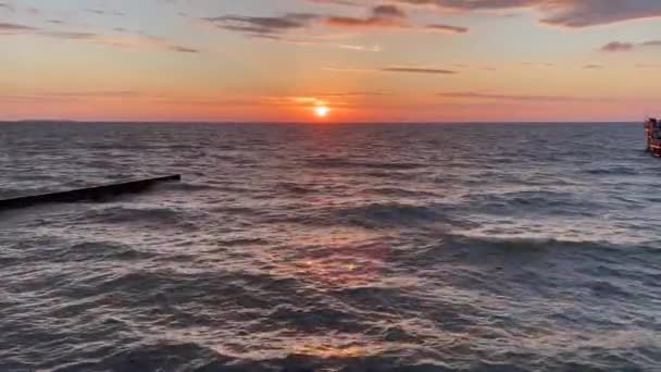 Havslandskap Med Horisont Vid Solnedgången Naturbakgrund — Stockvideo