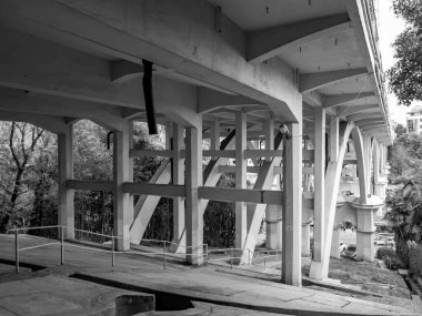 Sochi, Rusya, 12 Nisan 2021. Vereshchaginsky viyadük önemli bir şehir otoyolu, ulaşım sisteminin başlıca ilgi alanlarından biri.