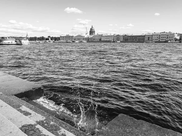 Petersburg Rosja Lipca 2021 Widok Rzekę Neva Nasyp — Zdjęcie stockowe