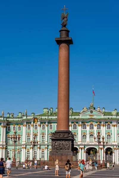 San Petersburgo Rusia Julio 2021 Columna Alexander Plaza Dvortsovaya —  Fotos de Stock