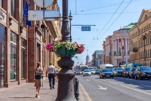 Sankt Petersburg Russland Juli 2021 Newski Prospekt Ist Die Hauptstraße — Stockfoto