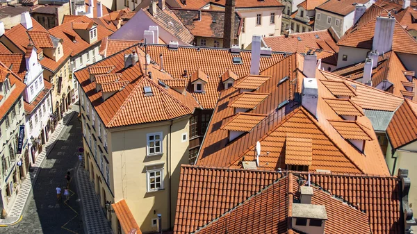 Prag, Tschechische Republik, am 10. Juli 2010. Ansicht der Stadt einer Umfrageplattform — Stockfoto