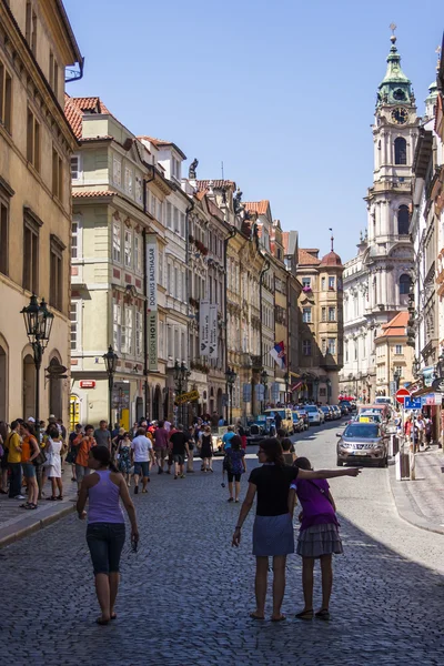 Praag, Tsjechische Republiek, op 10 juli 2010. uitzicht over de stad — Stockfoto