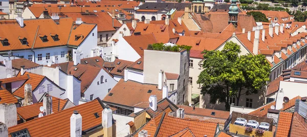 Prague, Czech Republic, on July 10, 2010. View of the city of a survey platform — Stock Photo, Image