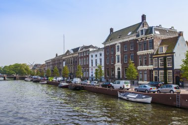 Haarlem, Hollanda-11 Temmuz 2014 tarihinde. tipik bir kent görünümü