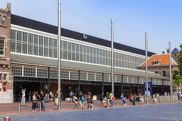 Haarlem, Holandia, na 11 lipca 2014 roku. Stacja kolejowa — Zdjęcie stockowe