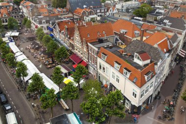 Haarlem, Hollanda-11 Temmuz 2014 tarihinde. bir anket terasından kenti