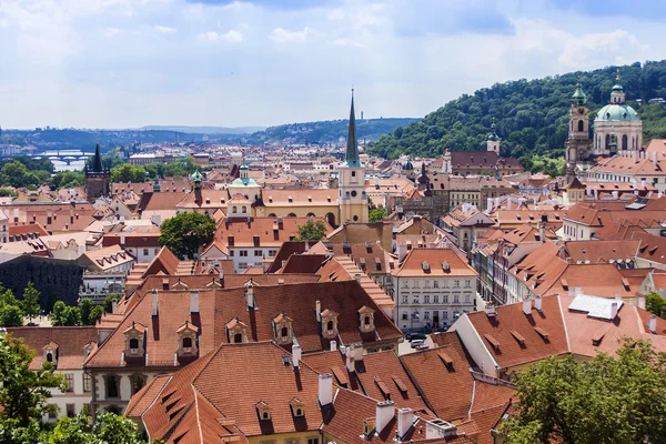 Prague, Çek Cumhuriyeti, 10 Temmuz 2010. kenti bir anket platformu — Stok fotoğraf