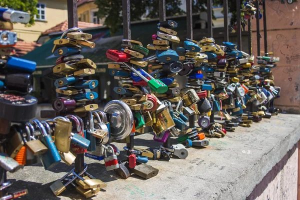 Prague, Czech Republic, on July 10, 2010. Locks of lovers — Stock Photo, Image