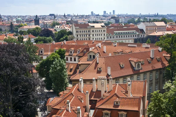 Praga, Repubblica Ceca, il 10 luglio 2010. Vista della città di una piattaforma di rilevamento — Foto Stock