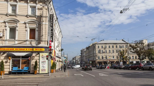 Moscow, Federacja Rosyjska, na 9 września 2014. typowe miasto krajobraz — Zdjęcie stockowe