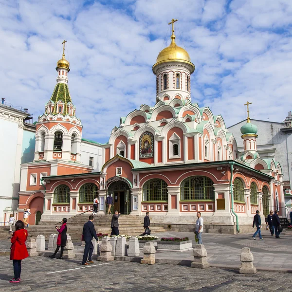 Moscow, Russia, on September 9. Church at Iversky gate — Stock Photo, Image