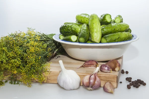 Preparazione a insalatura di cetrioli — Foto Stock