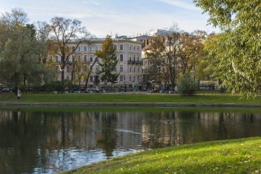 St. petersburg, Rusya Federasyonu-15 Ekim 2011 tarihinde. yusupov Bahçe - şehir manzaraları biri. sonbahar bakmak
