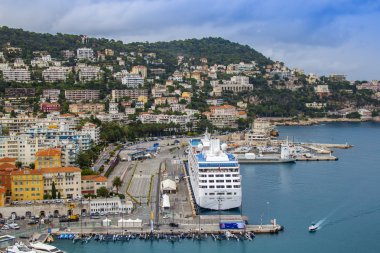 Nice, Fransa, 16 Ekim 2012 tarihinde. city port ve dolgu yüksek noktası ev görünümü