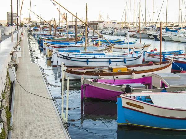 Nice, France, on October 16, 2012. The boats moored in port — Stock Photo, Image