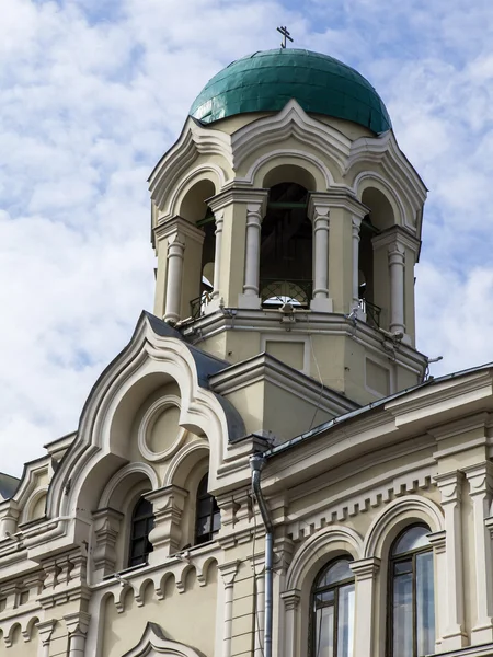 Moscou, Rússia, em 23 de setembro de 2014. Detalhes arquitetônicos do templo ortodoxo — Fotografia de Stock