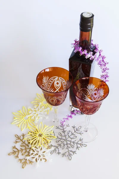 New Year's still life: bottle of wine and two glasses — Stock Photo, Image