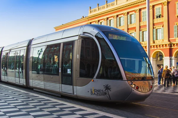 Nice, France, on October 16, 2012. The high-speed tram goes down the street Jean Madsen — Stock Photo, Image