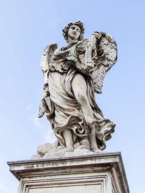 Roma, İtalya, 10 Ekim 2012 tarihinde. Kutsal melek köprü dekorasyon melek heykel