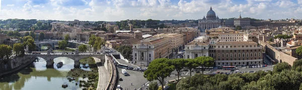 Roma, Italia, 10 de octubre de 2012. Vista urbana típica — Foto de Stock