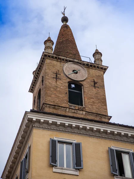 Rome, Italië, op 10 oktober 2013. Architectuur gegevens van oude huizen — Stockfoto