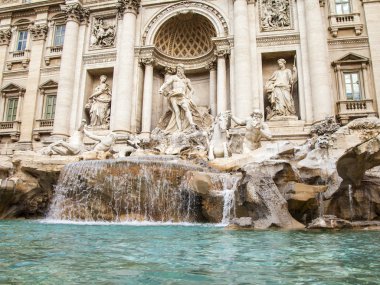 10 Ekim 2013 tarihinde, Roma, İtalya. -Roma ' nın simgelerinden birini Trevi Çeşmesi bilinen tarihi ve mimari görme