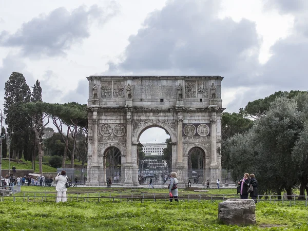 21 Şubat 2010 tarihinde, Roma, İtalya. Konstantin antika zafer takı — Stok fotoğraf