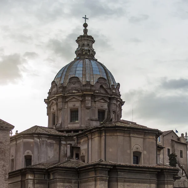 Roma, Italia, el 21 de febrero de 2010. Detalles arquitectónicos del antiguo edificio — Foto de Stock