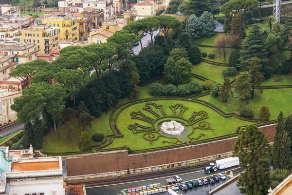 Rome, Italy, on February 22, 2010. A view of the Vatican gardens from a survey platform of St. Peter's Cathedral — Stock Photo, Image