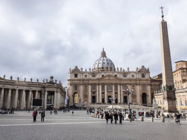 22 Şubat 2010 tarihinde, Roma, İtalya. Tipik kentsel görünümü. Vatikan St. Peter's Cathedral